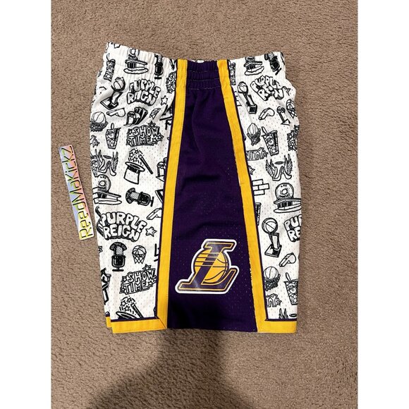 Mitchell & Ness L.A Lakers HWC Doodle Shorts Mens Medium - Picture 3 of 6